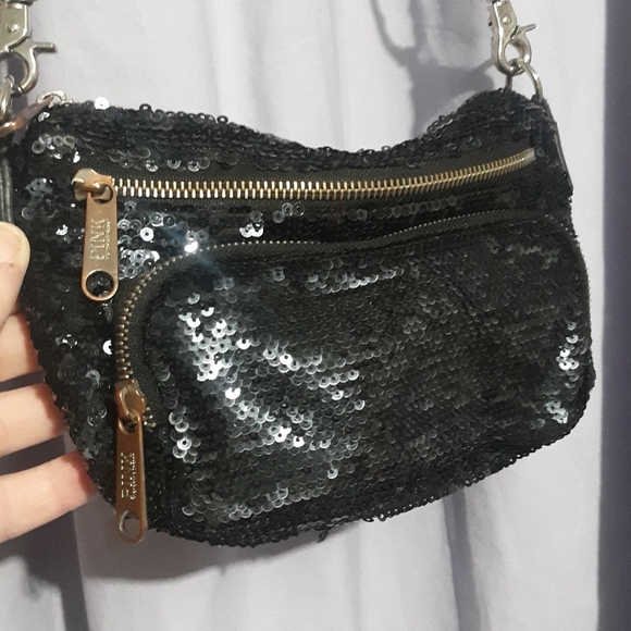 🖤Vintage VS PINK Sequin Cross abidy Purse🖤 - Picture 2 of 11